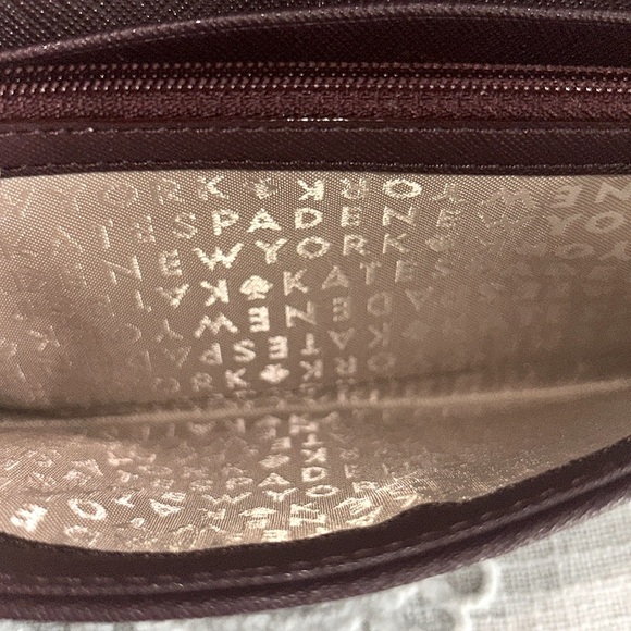 Kate Spade EUC Saffiano Leather Bifold Wallet with Bow Detail - Picture 10 of 14